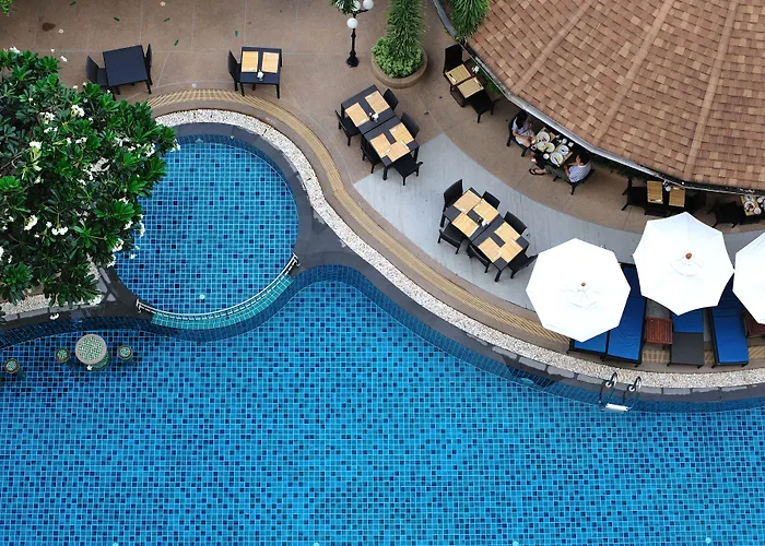 Palmyra Patong Resort Phuket - Sha Extra Plus